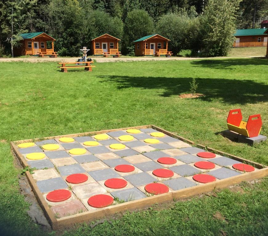 Tete Jaune Lodge Buitenkant foto